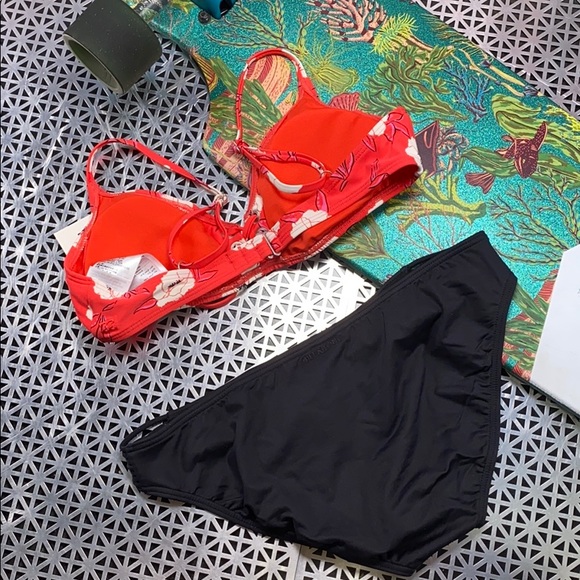 🔥🔥BILLABONG🔥BIKINI SET🔥🔥 - Picture 8 of 8